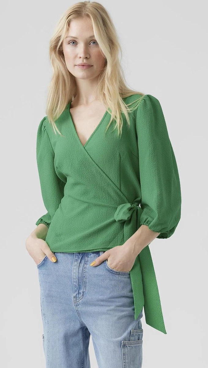 Vero Moda T-shirt Vmpepper Aya 3/4 Wrap Top Wvn 10282131 Bright Green Dames Maat - S 2 Vero Moda T-shirt Vmpepper Aya 3/4 Wrap Top Wvn 10282131 Bright Green Dames Maat - S - Afbeelding 2