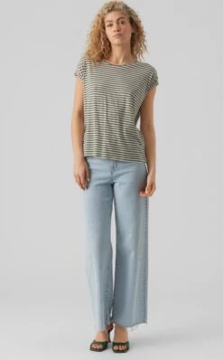 Vero Moda T-shirt Vmava Plain Ss Top Stripe Ga Jrs N 10284469 Laurel Wreath Dames Maat - L 11 Vero Moda T-shirt Vmava Plain Ss Top Stripe Ga Jrs N 10284469 Laurel Wreath Dames Maat - L -Vero Moda 745x1200 5