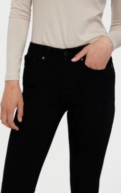 VERO MODA VMPEACHY MR FLARED J VI1100 Dames Jeans - Maat S X L34 10 VERO MODA VMPEACHY MR FLARED J VI1100 Dames Jeans - Maat S X L34 -Vero Moda 750x1200