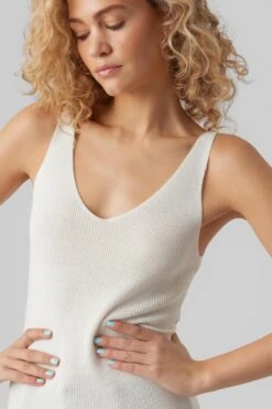 Vero Moda Top Vmnewlex Sun Sl Top Ga Noos 10281877 Snow White Dames Maat - S 9 Vero Moda Top Vmnewlex Sun Sl Top Ga Noos 10281877 Snow White Dames Maat - S -Vero Moda 800x1200 157