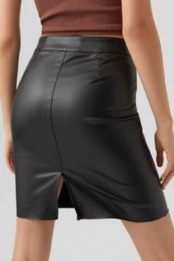 VERO MODA VMOLYMPIA HR SHORT PL SKIRT NOOS Dames Rok - Maat S 10 VERO MODA VMOLYMPIA HR SHORT PL SKIRT NOOS Dames Rok - Maat S -Vero Moda 800x1200 254