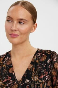 VERO MODA VMMINA L/S V-NECK TOP WVN BTQ Dames Top - Maat M -Vero Moda 800x1200 266