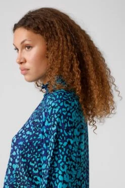 VERO MODA VMKITTIE MDOT LS SMOCK TOP WVN Dames Top - Maat S -Vero Moda 800x1200 275