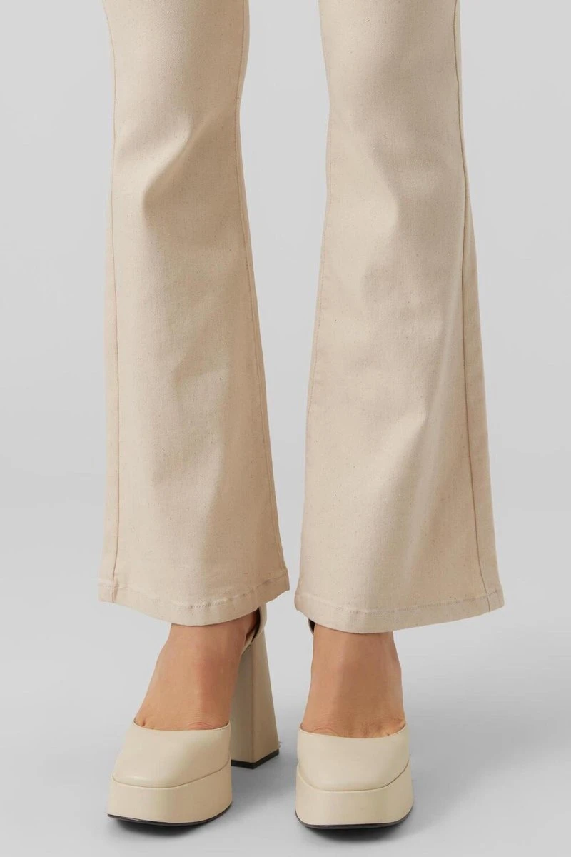 VERO MODA VMSCARLET MR SKINNY FLARED JEANS ECRU Dames Jeans - Maat L X L32 9 VERO MODA VMSCARLET MR SKINNY FLARED JEANS ECRU Dames Jeans - Maat L X L32 - Afbeelding 9