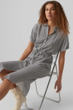 Vero Moda Jurk Vmbumpy Ss Calf Shirt Dress Noos 10279684 Snow White/india Ink Dames Maat - M 13 Vero Moda Jurk Vmbumpy Ss Calf Shirt Dress Noos 10279684 Snow White/india Ink Dames Maat - M -Vero Moda 800x1200 35