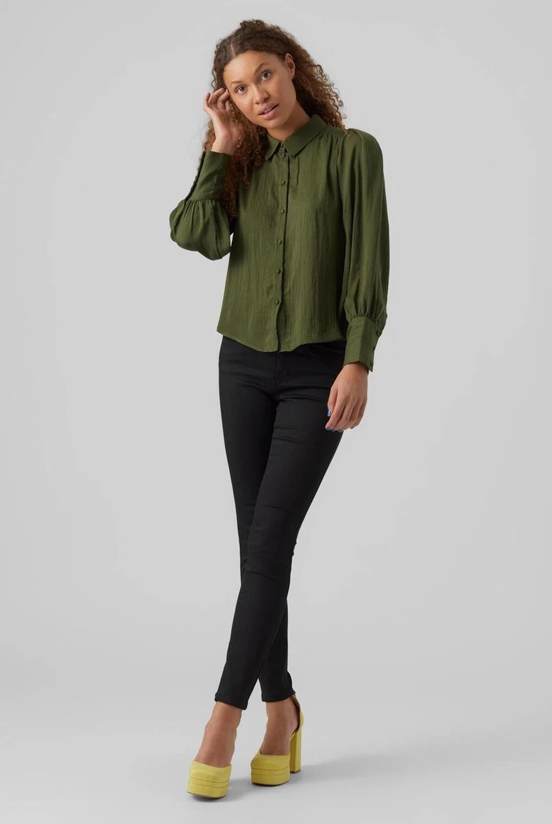 Vero Moda Blouse Vmcasey Ls Shirt Vma 10279362 Rifle Green Dames Maat - M 4 Vero Moda Blouse Vmcasey Ls Shirt Vma 10279362 Rifle Green Dames Maat - M - Afbeelding 4