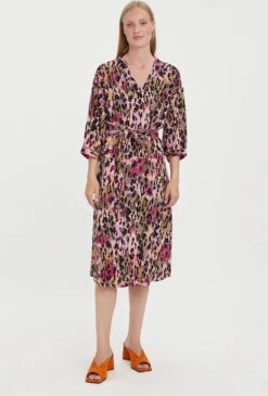 VERO MODA VMJAWI 3/4 V-NECK CALF DRESS WVN BTQ Dames Jurk - Maat L 8 VERO MODA VMJAWI 3/4 V-NECK CALF DRESS WVN BTQ Dames Jurk - Maat L -Vero Moda 812x1200 10