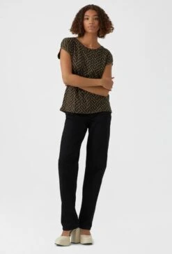 VERO MODA VMAVA PLAIN SS TOP MULTI AOP NOOS GA Dames T-shirt - Maat S 11 VERO MODA VMAVA PLAIN SS TOP MULTI AOP NOOS GA Dames T-shirt - Maat S -Vero Moda 812x1200 14