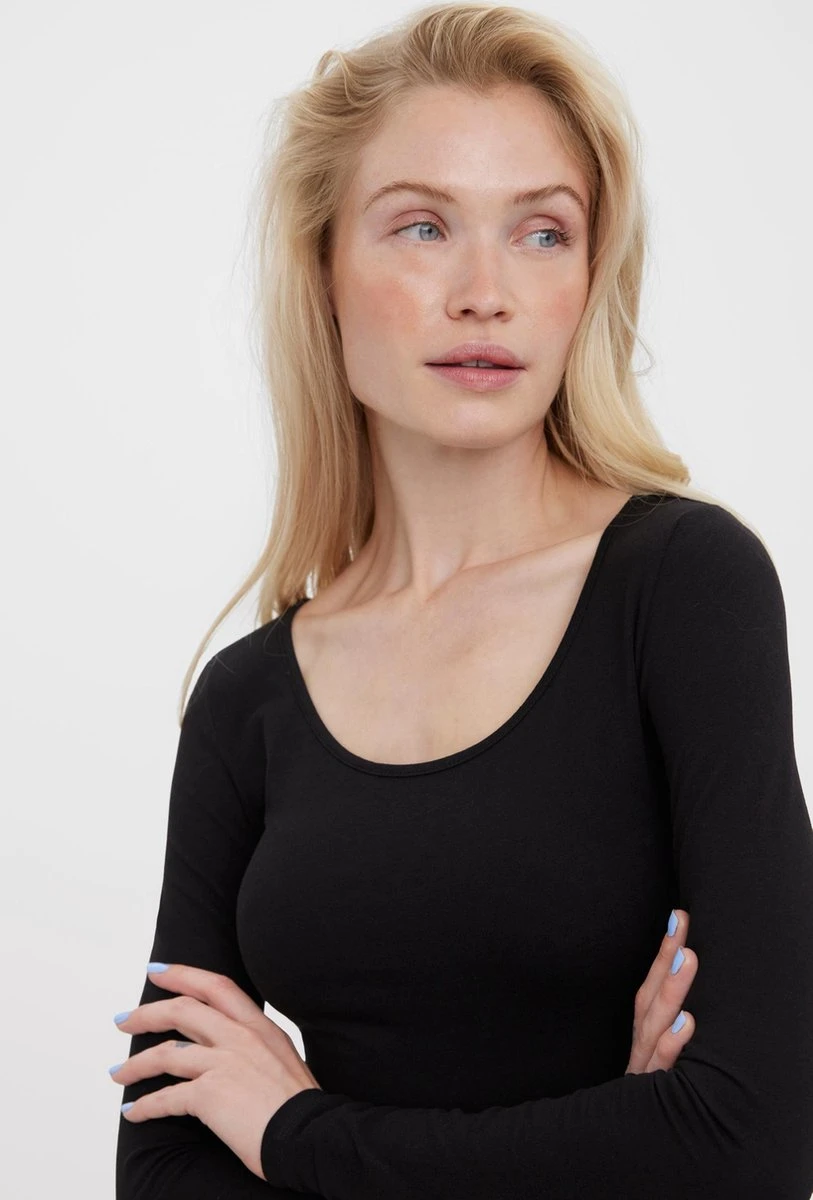 Vero Moda T-shirt Vmmaxi My Ls Soft Long U-neck Noos 10152908 Black Dames Maat - L 7 Vero Moda T-shirt Vmmaxi My Ls Soft Long U-neck Noos 10152908 Black Dames Maat - L - Afbeelding 7