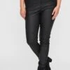 VERO MODA CURVE VMSEVEN NW SS SMOOTH COATED PNT CRV NOOS Dames Broek - Maat 50/32