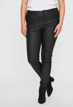VERO MODA CURVE VMSEVEN NW SS SMOOTH COATED PNT CRV NOOS Dames Broek - Maat 50/32