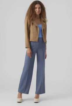 Vero Moda Jas Vmjose Short Faux Suede Jacket Boos 10277575 Tigers Eye Dames Maat - L 9 Vero Moda Jas Vmjose Short Faux Suede Jacket Boos 10277575 Tigers Eye Dames Maat - L -Vero Moda 820x1200 25