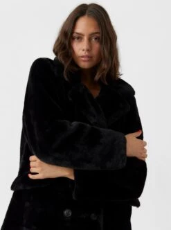 VERO MODA VMSUIELLY LONG FAUX FUR COAT BOOS Dames Jas - Maat M 11 VERO MODA VMSUIELLY LONG FAUX FUR COAT BOOS Dames Jas - Maat M -Vero Moda 893x1200 3