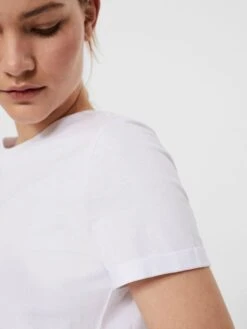Vero Moda T-shirt Vmpaula S/s T-shirt Ga Noos 10243889 White Dames Maat - XL 13 Vero Moda T-shirt Vmpaula S/s T-shirt Ga Noos 10243889 White Dames Maat - XL -Vero Moda 900x1200 242