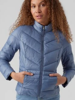 Vero Moda Jas Vmsorayasiv Ss23 Short Jacket Boos 10277748 China Blue Dames Maat - L 8 Vero Moda Jas Vmsorayasiv Ss23 Short Jacket Boos 10277748 China Blue Dames Maat - L -Vero Moda 900x1200 272
