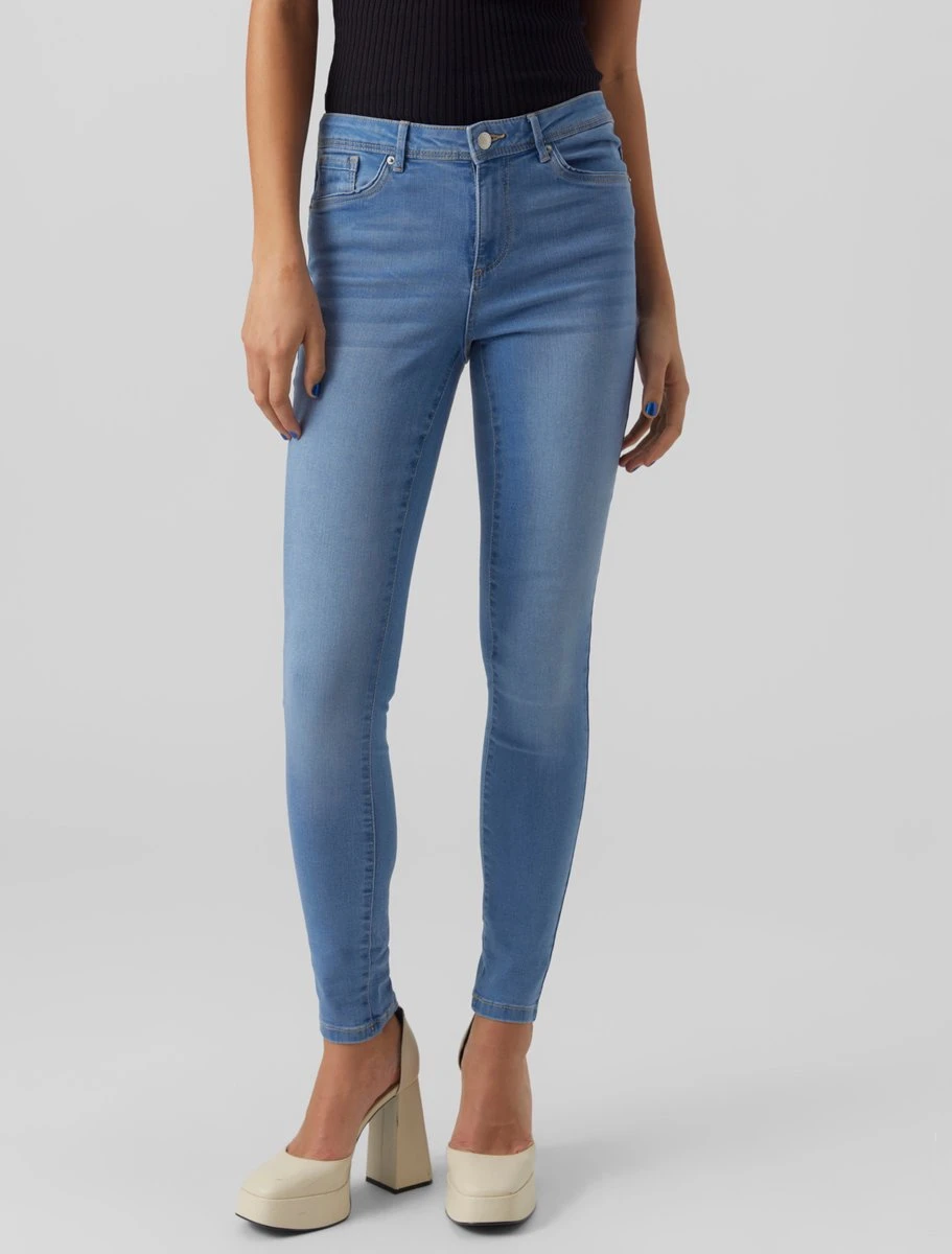 VERO MODA VMTANYA MR SK JEANS VI3281 GA Dames Jeans - Maat M X L32 2 VERO MODA VMTANYA MR SK JEANS VI3281 GA Dames Jeans - Maat M X L32 - Afbeelding 2