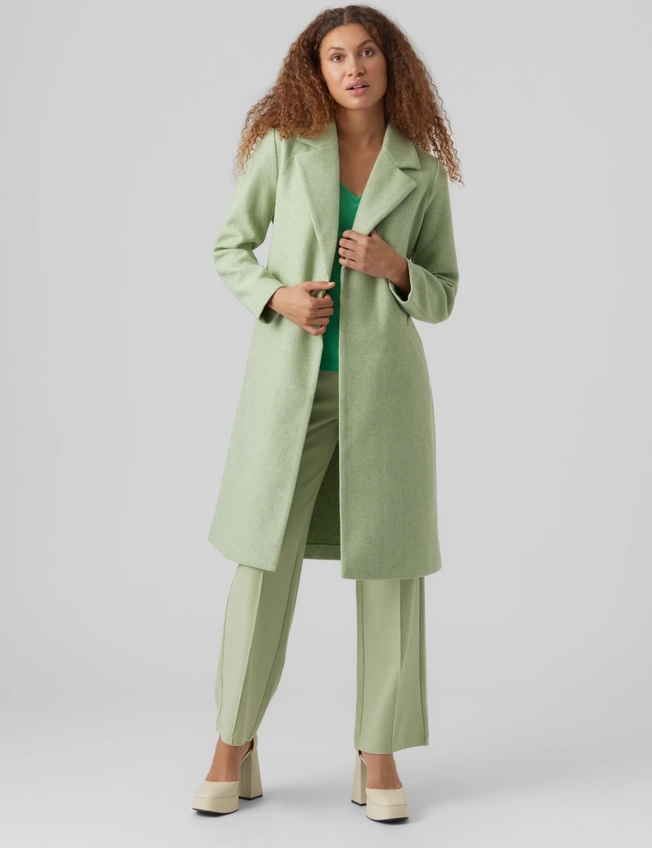VERO MODA VMFORTUNEAYA SS23 LONG COAT NOOS Dames Jas Reseda - Maat XS 2 VERO MODA VMFORTUNEAYA SS23 LONG COAT NOOS Dames Jas Reseda - Maat XS - Afbeelding 2