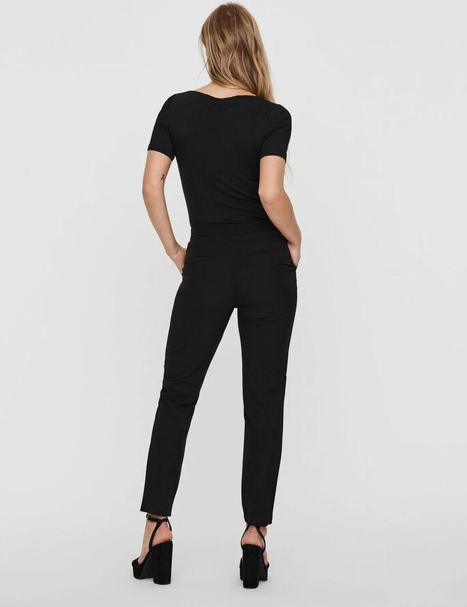 Vero Moda T-shirt Vmpanda Modal S/s Top Ga Noos 10231753 Black Dames Maat - L 4 Vero Moda T-shirt Vmpanda Modal S/s Top Ga Noos 10231753 Black Dames Maat - L - Afbeelding 4