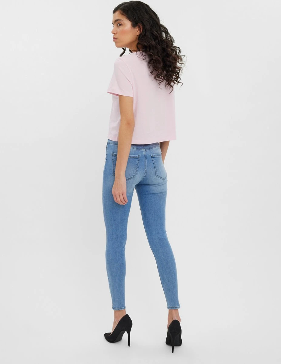 VERO MODA VMSOPHIA HR SKINNY J GU3109 GA NOOS Dames Jeans - Maat XL X L32 4 VERO MODA VMSOPHIA HR SKINNY J GU3109 GA NOOS Dames Jeans - Maat XL X L32 - Afbeelding 4